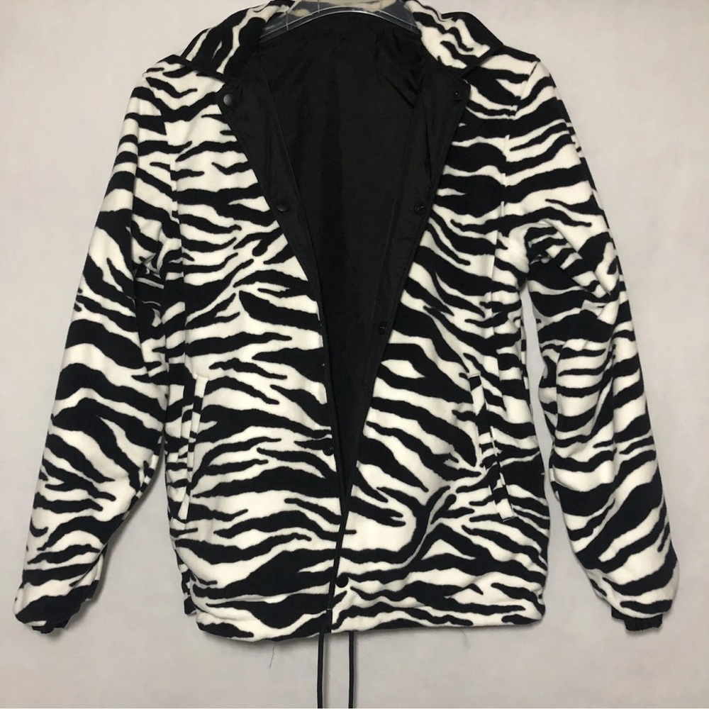 Nike Reversible Zebra Print Fleece Jacket - Picture 5 of 11